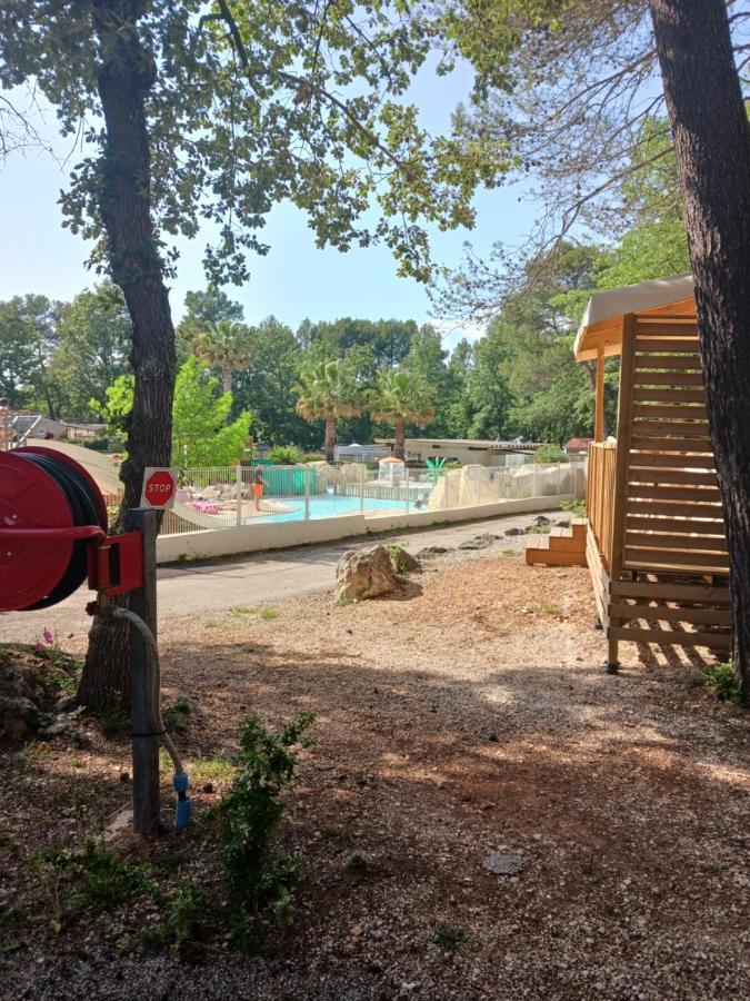 Domaine De La Sainte Baume Hotel Nans-les-Pins Ngoại thất bức ảnh